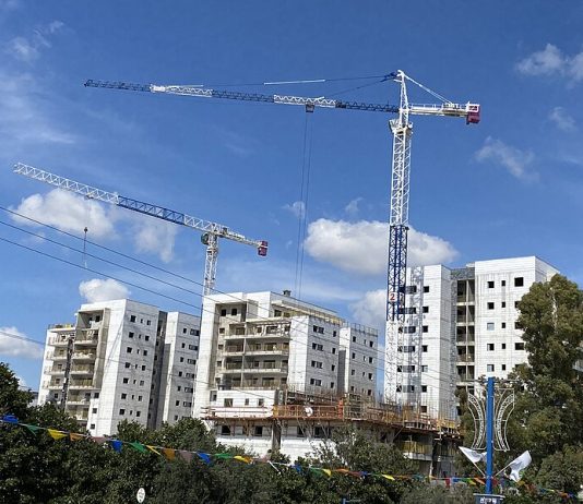 סקירת מגמות נדל"ן – קריית אונו // בשיתוף עם YZER מערכת הבינה העסקית