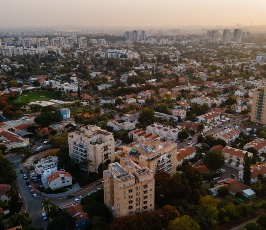 סקירת מגמות נדל"ן: קריית אונו | בשיתוף עם YZER מערכת הבינה העסקית