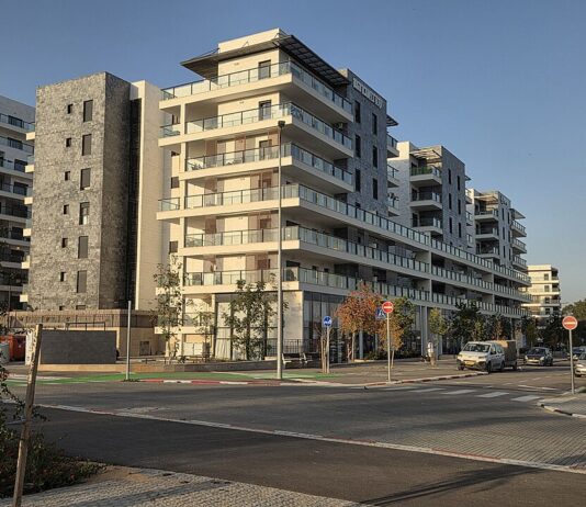 סקירת מגמות נדל"ן: פרדס חנה – כרכור | בשיתוף עם YZER מערכת הבינה העסקית